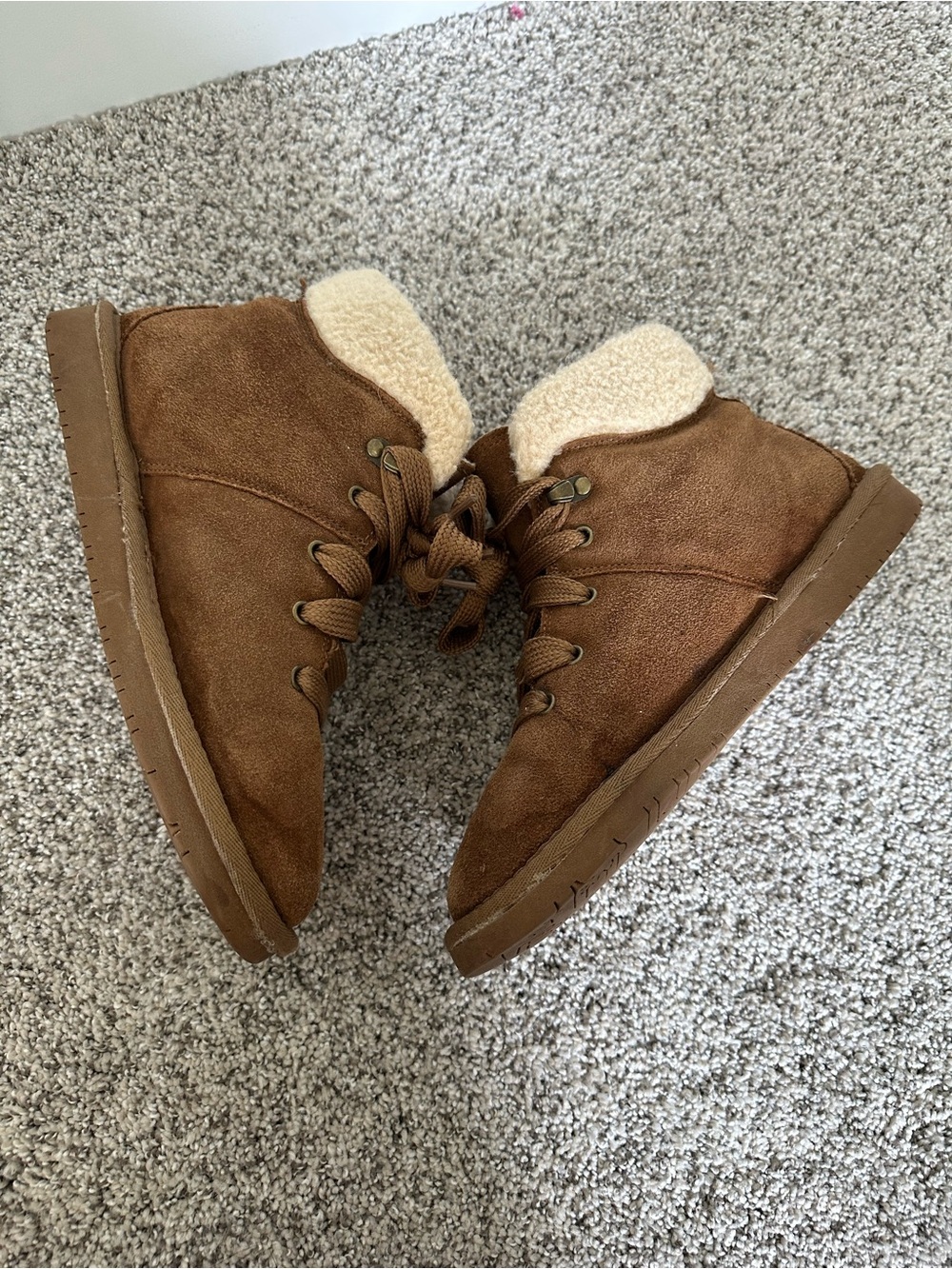BearPaw Cream Shearling-Lined Lace Up Ankle Boots - Picture 6 of 10